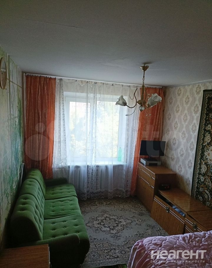 Продается Многокомнатная квартира, 81 м²