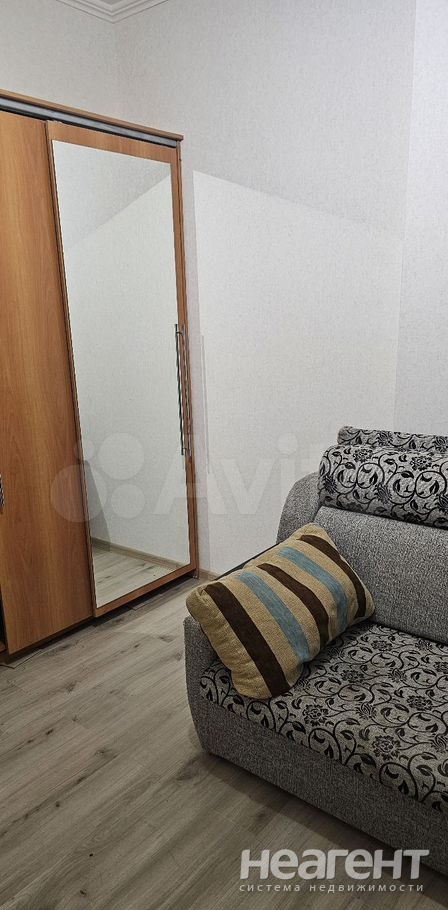 Сдается 2-х комнатная квартира, 64 м²