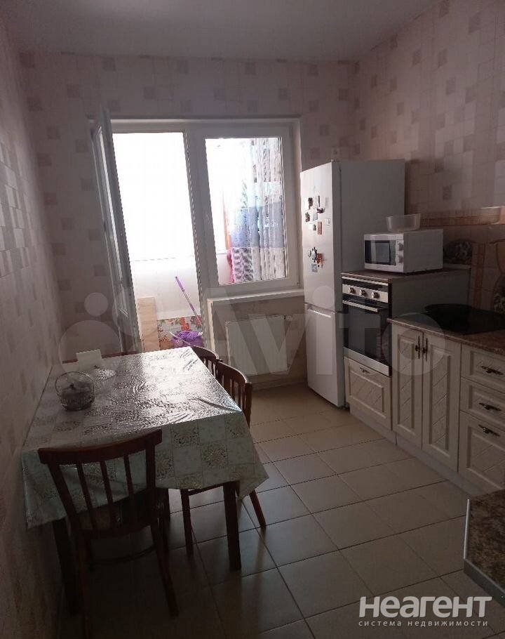 Продается 2-х комнатная квартира, 61 м²