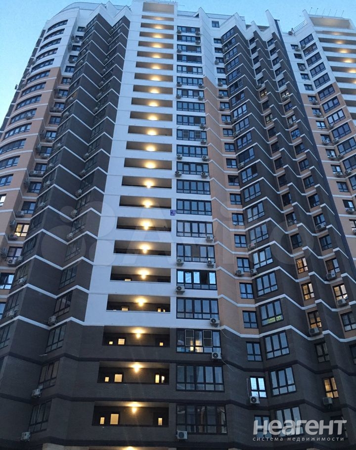 Продается 3-х комнатная квартира, 102,4 м²