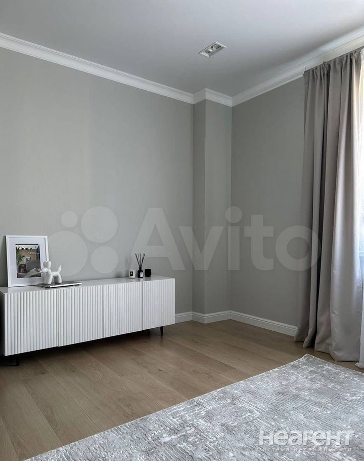 Продается 2-х комнатная квартира, 67 м²