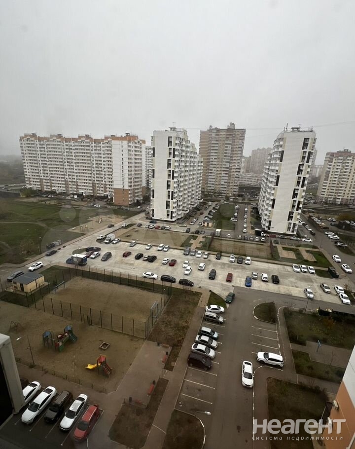 Продается 2-х комнатная квартира, 63 м²