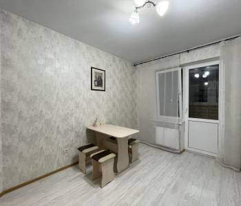 Сдается 1-комнатная квартира, 41 м²