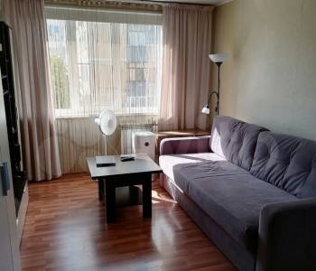 Продается 1-комнатная квартира, 34 м²