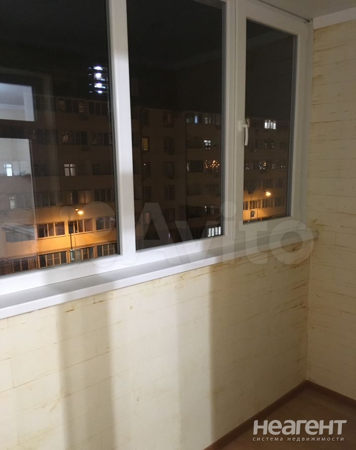 Сдается 1-комнатная квартира, 41 м²