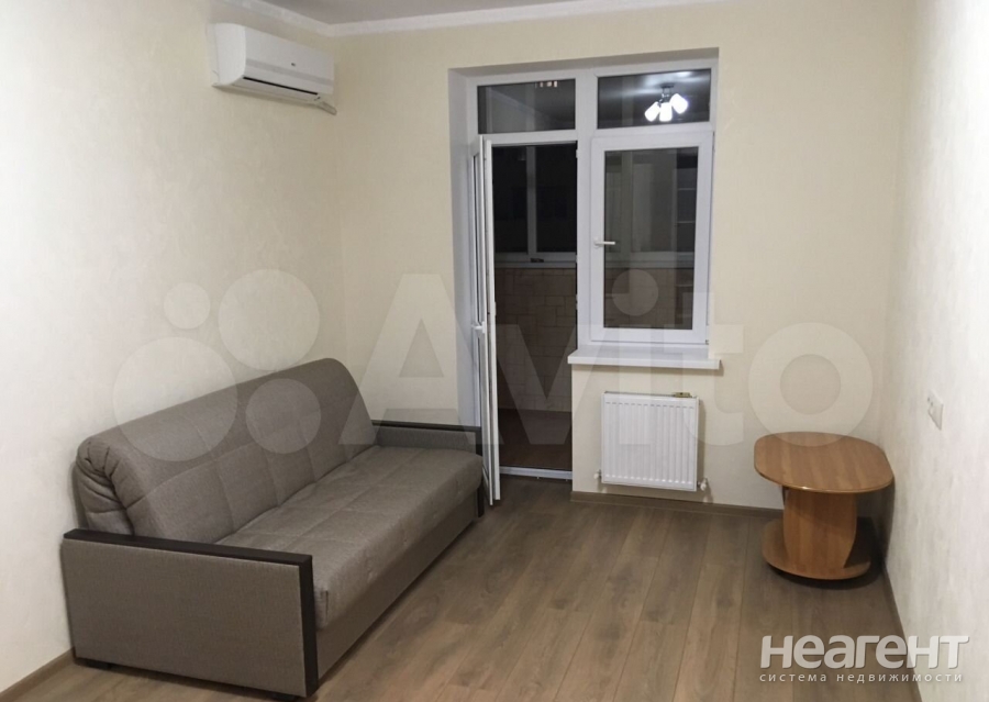 Сдается 1-комнатная квартира, 41 м²