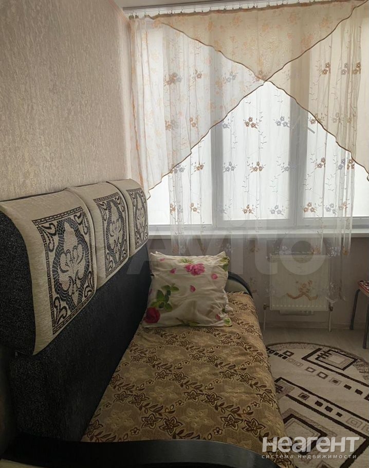 Продается 1-комнатная квартира, 40 м²