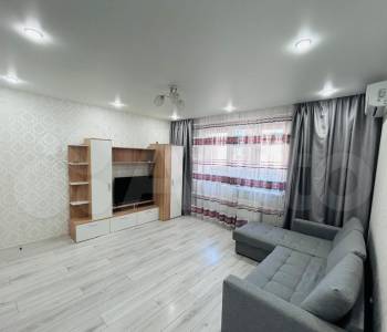 Продается 1-комнатная квартира, 43,9 м²