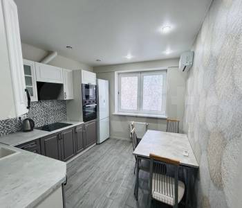 Продается 1-комнатная квартира, 43,9 м²