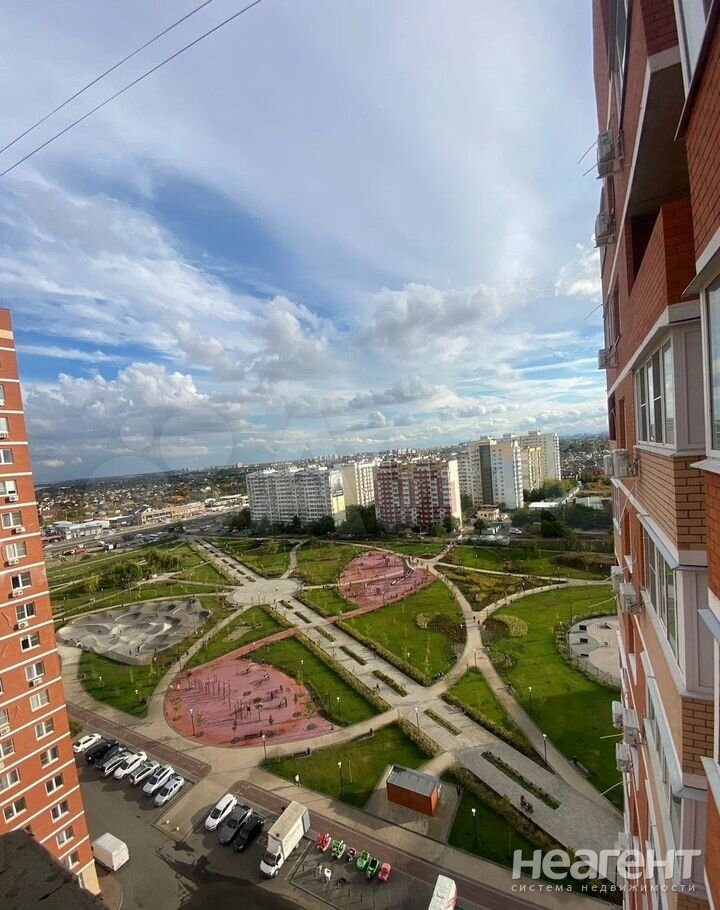 Продается 2-х комнатная квартира, 65,8 м²