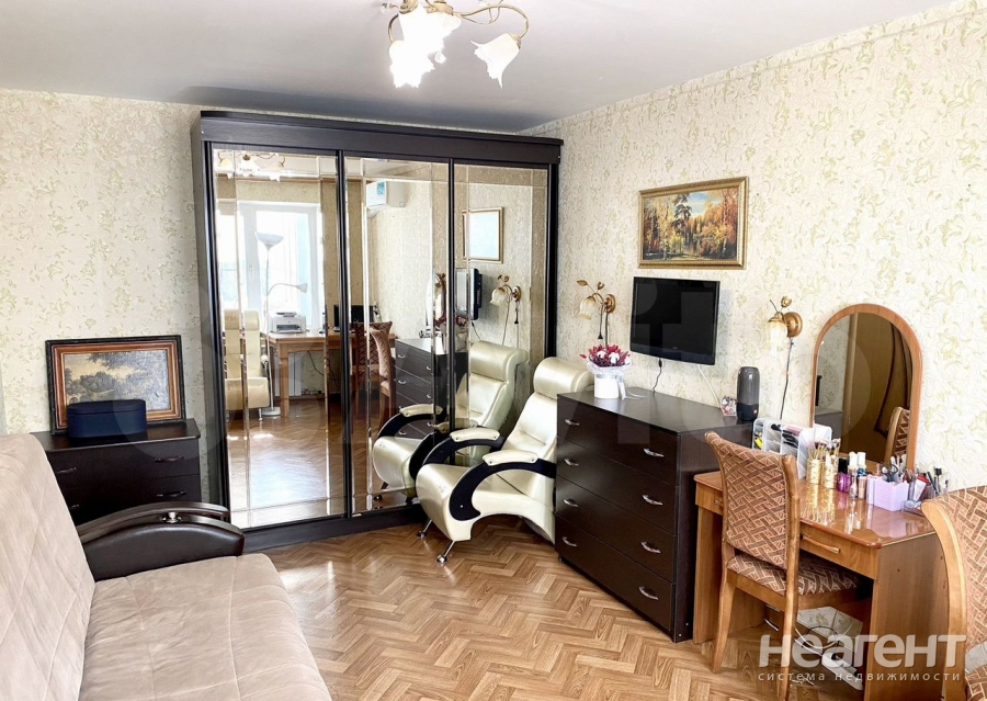 Продается 3-х комнатная квартира, 60 м²