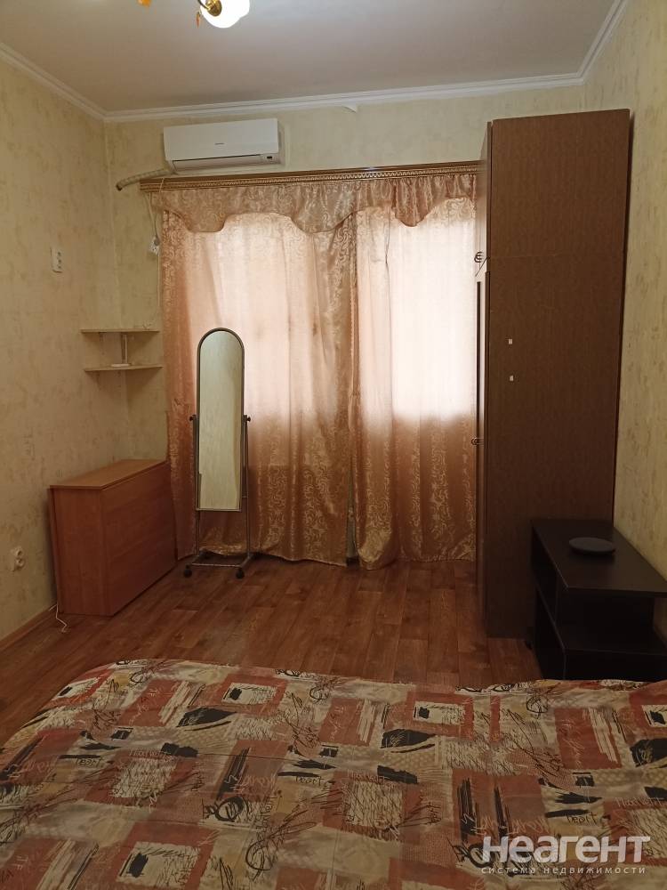 Сдается 1-комнатная квартира, 36 м²