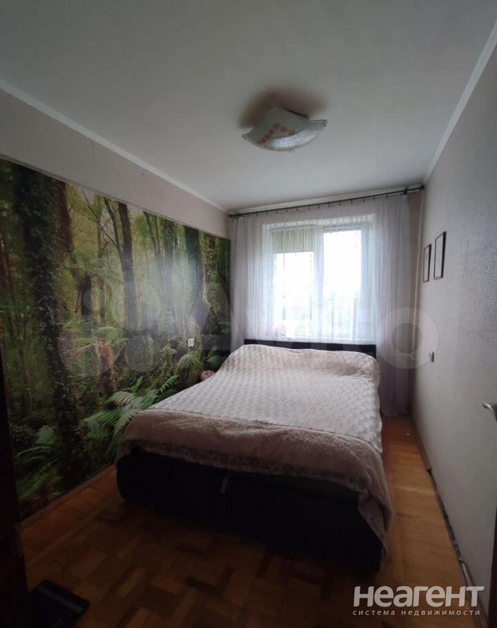 Продается Многокомнатная квартира, 60 м²