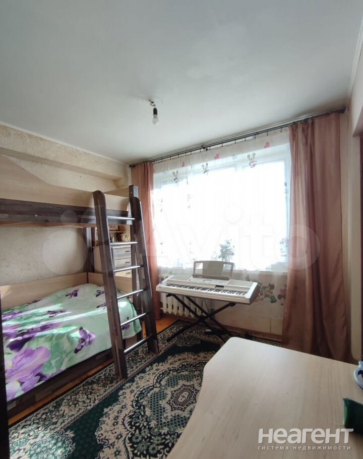 Продается Многокомнатная квартира, 60 м²