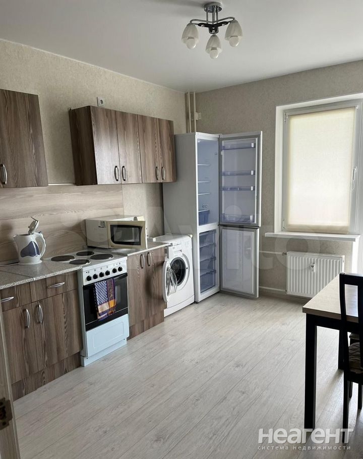 Продается 1-комнатная квартира, 36,4 м²