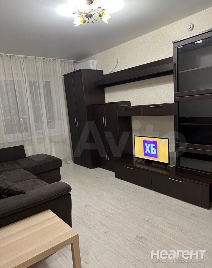 Продается 1-комнатная квартира, 36,4 м²