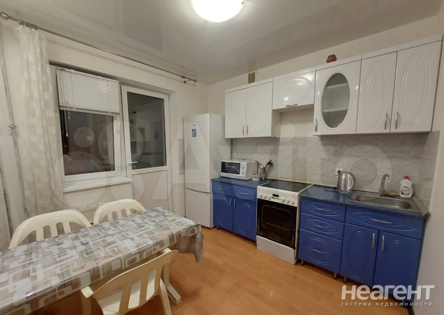 Продается 1-комнатная квартира, 30,4 м²