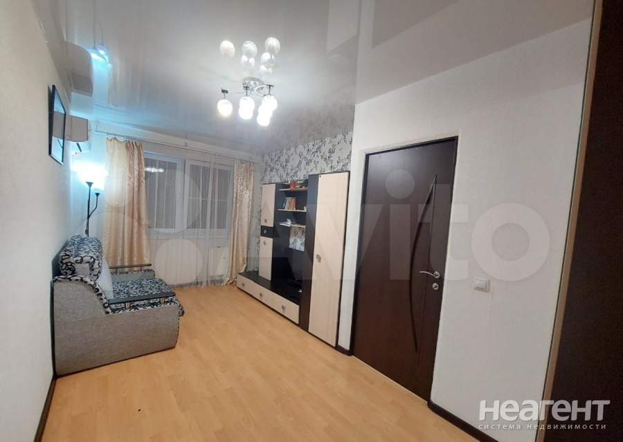 Продается 1-комнатная квартира, 30,4 м²