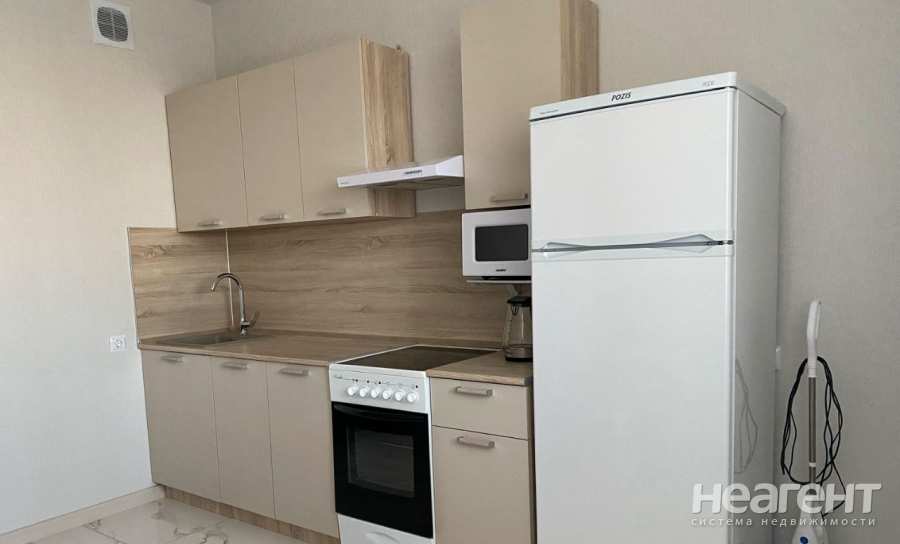 Сдается 1-комнатная квартира, 40,3 м²