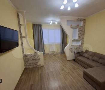 Сдается 1-комнатная квартира, 53,4 м²