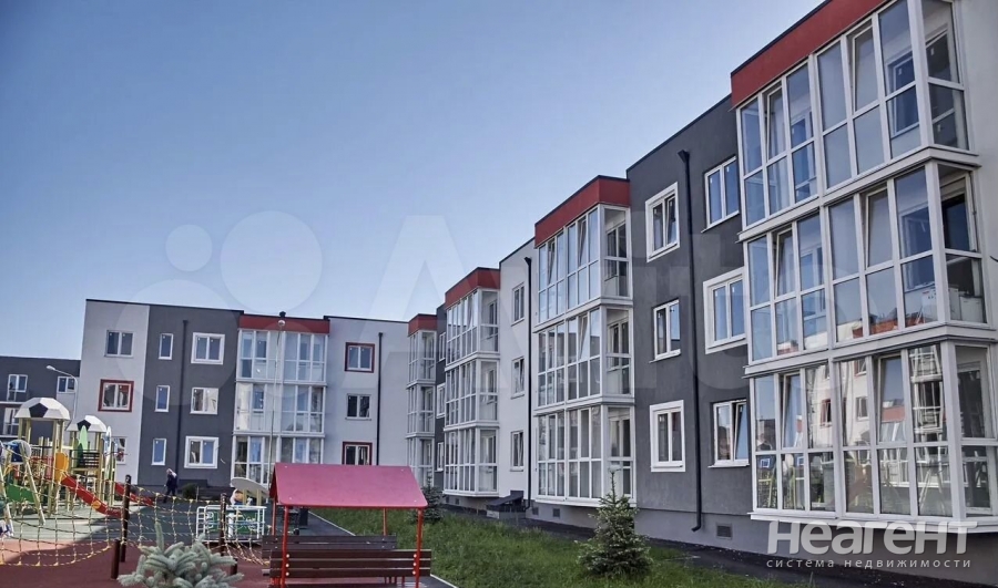 Продается 3-х комнатная квартира, 77 м²