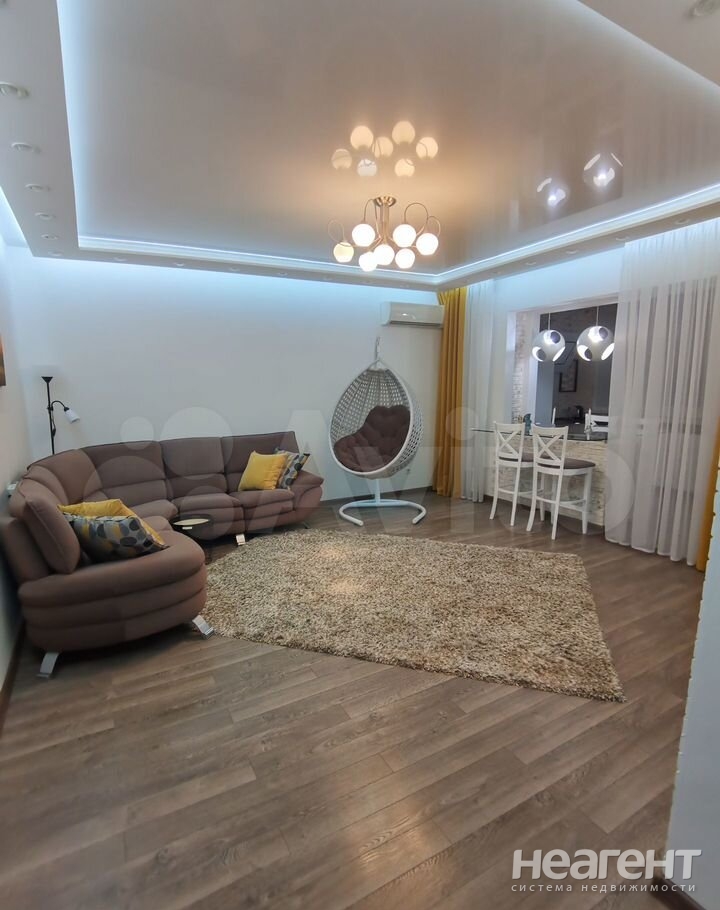 Продается Многокомнатная квартира, 96,3 м²