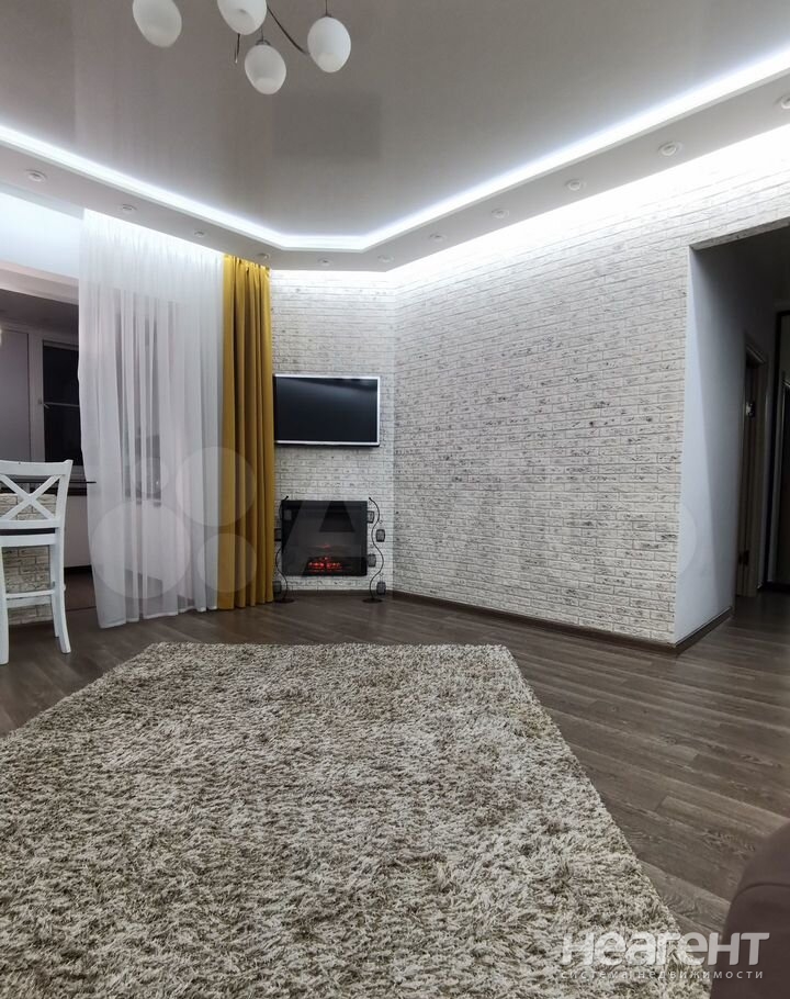 Продается Многокомнатная квартира, 96,3 м²