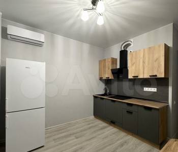 Сдается 1-комнатная квартира, 38 м²