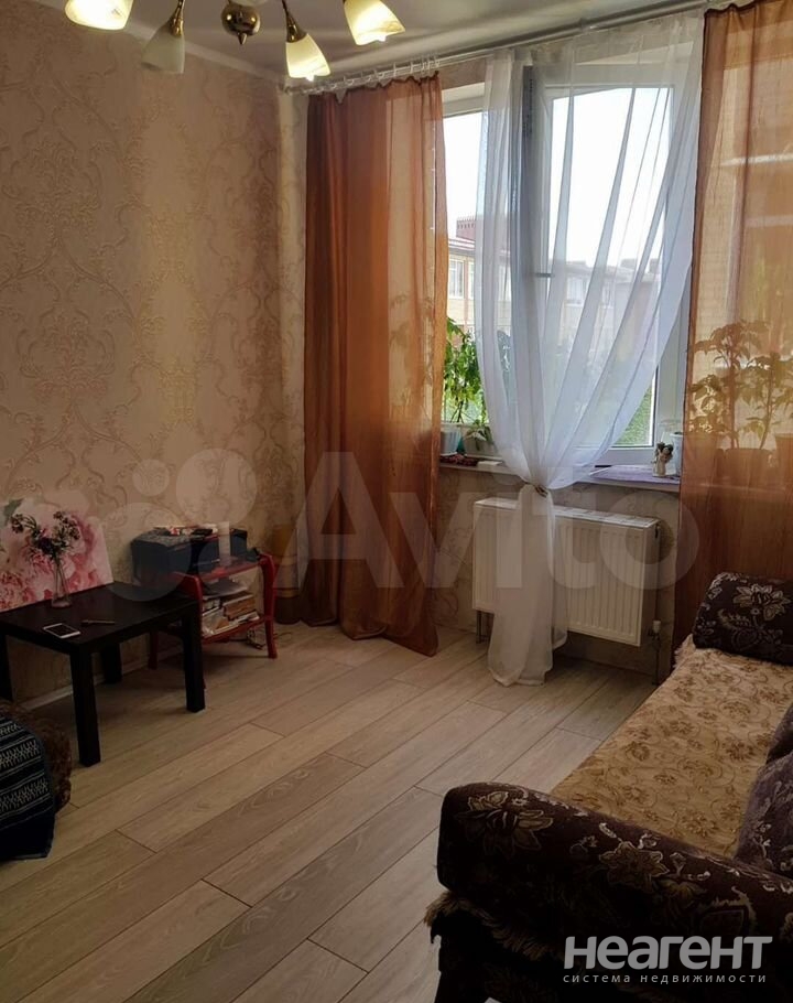 Продается 2-х комнатная квартира, 43 м²