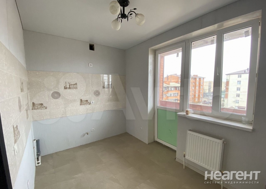 Продается 1-комнатная квартира, 39 м²