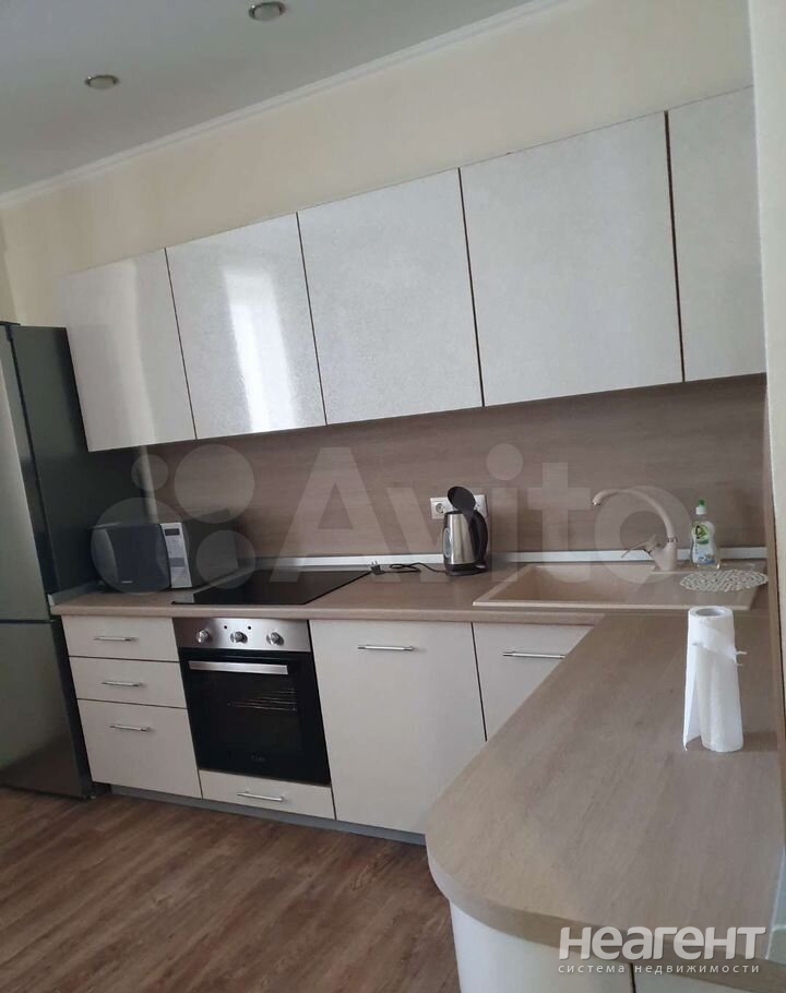 Сдается 2-х комнатная квартира, 60 м²