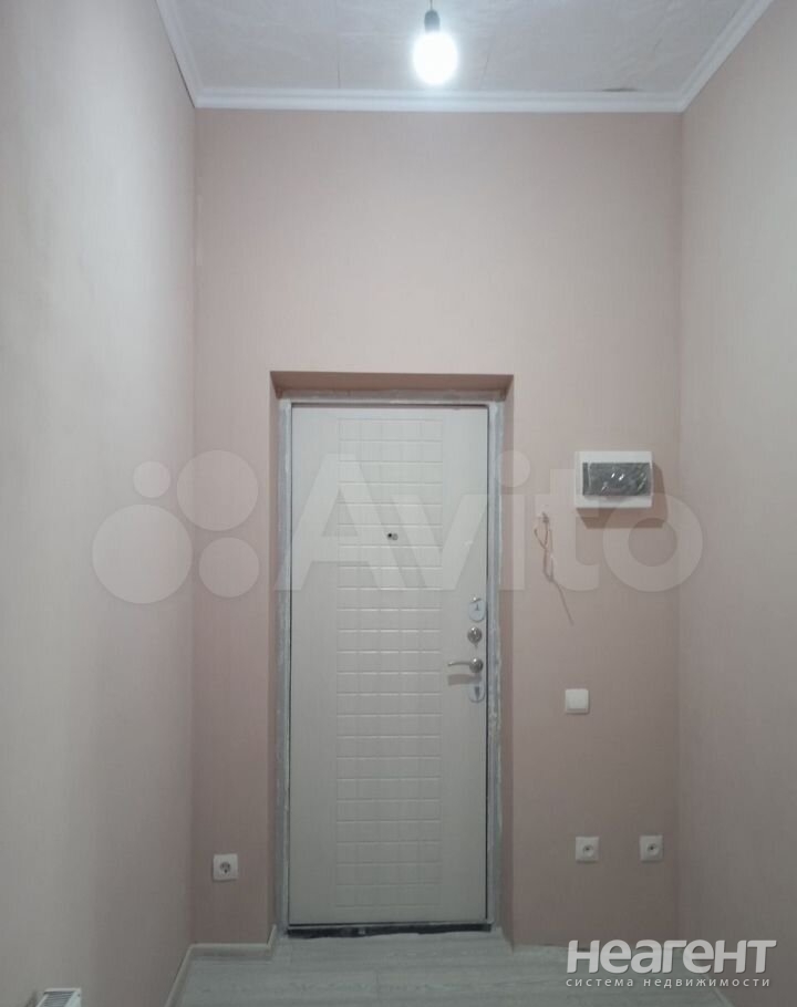 Продается 1-комнатная квартира, 28 м²