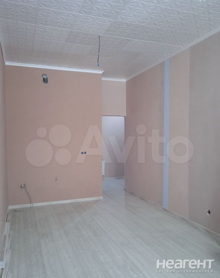 Продается 1-комнатная квартира, 28 м²