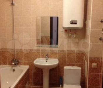 Сдается 1-комнатная квартира, 56 м²