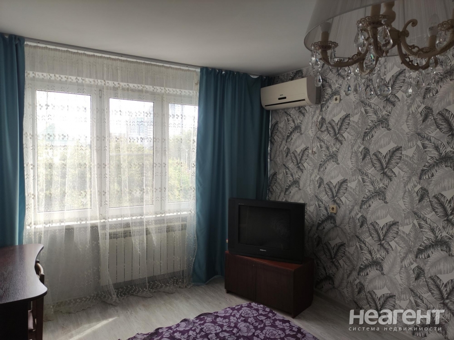 Сдается 2-х комнатная квартира, 61 м²