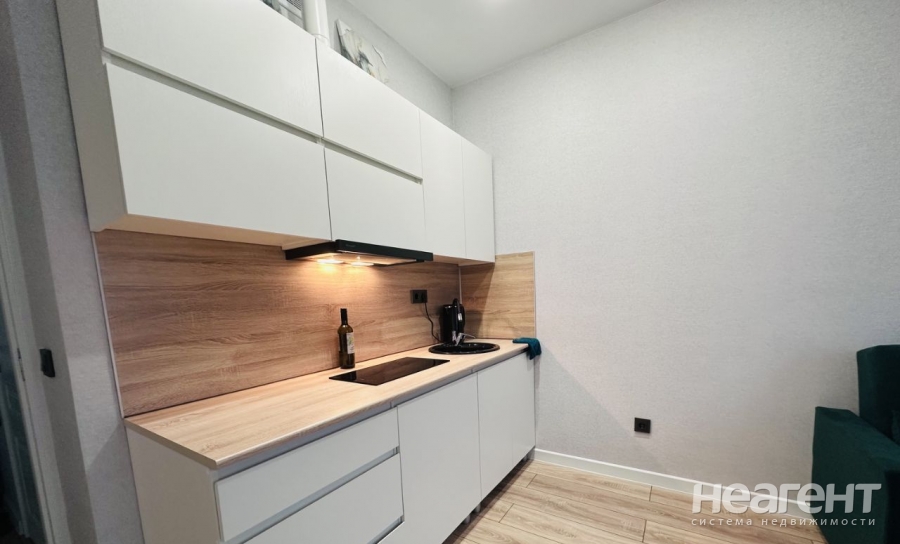 Продается 1-комнатная квартира, 40 м²