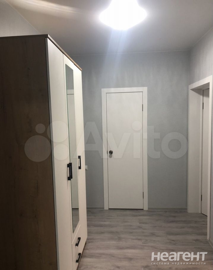 Сдается 2-х комнатная квартира, 60 м²