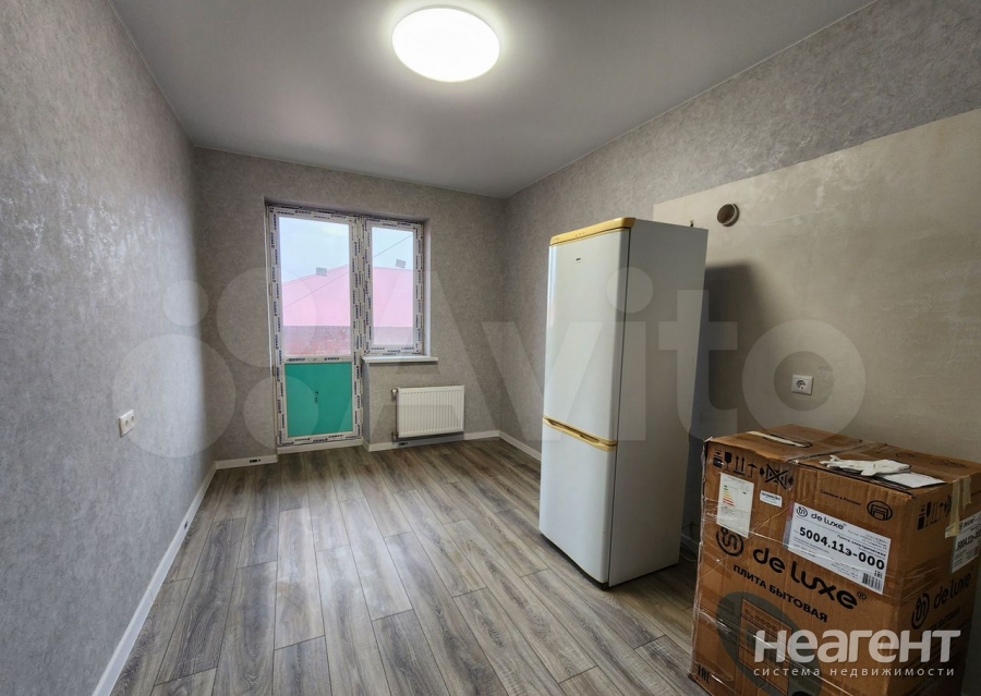 Продается 1-комнатная квартира, 36 м²