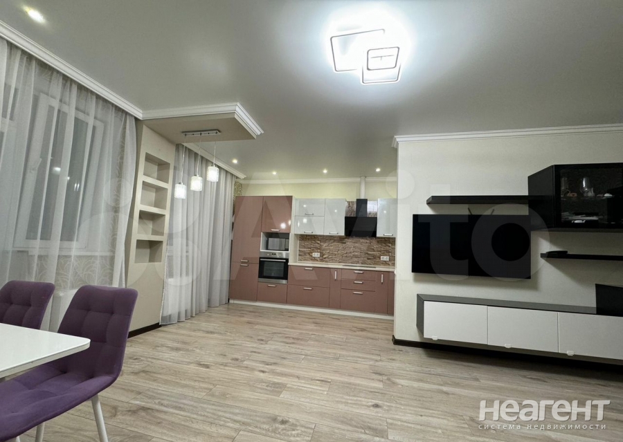 Продается 2-х комнатная квартира, 70 м²