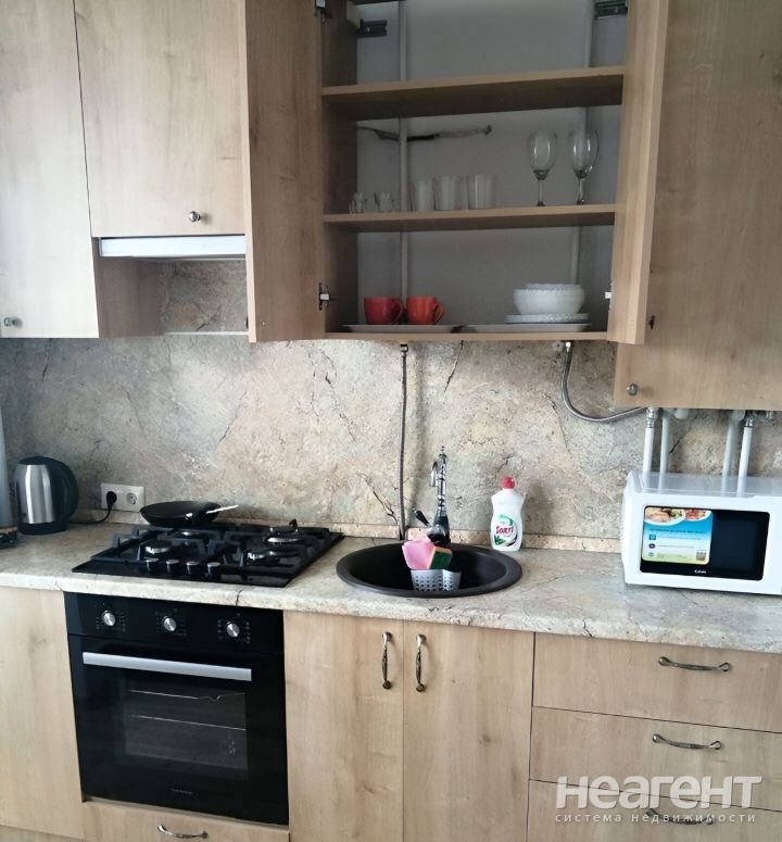 Сдается 1-комнатная квартира, 40 м²