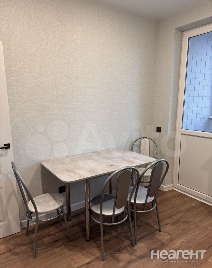 Сдается 2-х комнатная квартира, 50,8 м²