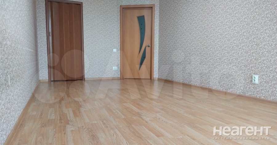 Продается 1-комнатная квартира, 43 м²