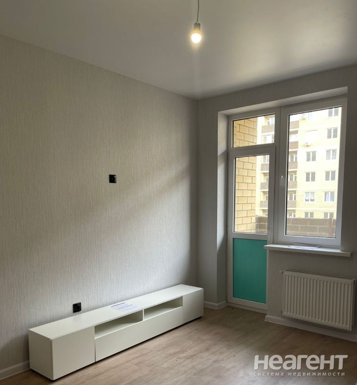 Сдается 1-комнатная квартира, 40 м²