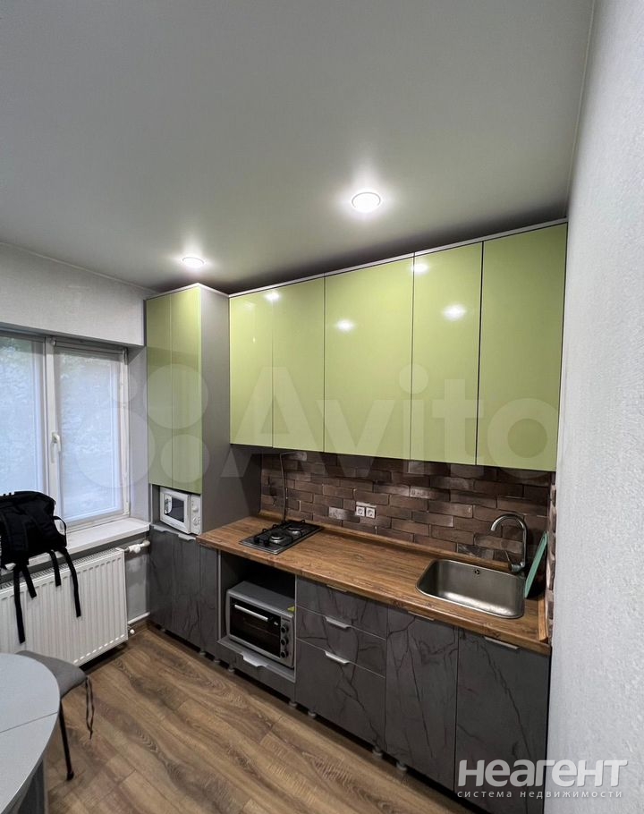 Продается 1-комнатная квартира, 32,7 м²