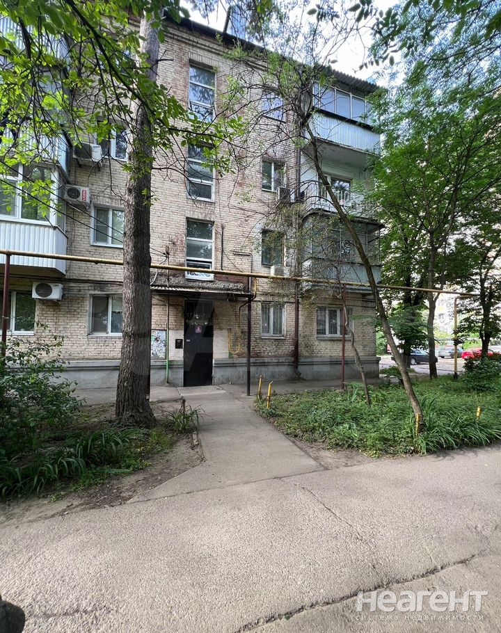 Продается 1-комнатная квартира, 32,7 м²