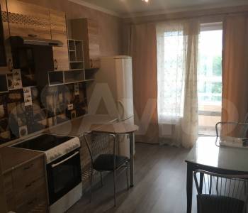 Сдается 1-комнатная квартира, 42,2 м²