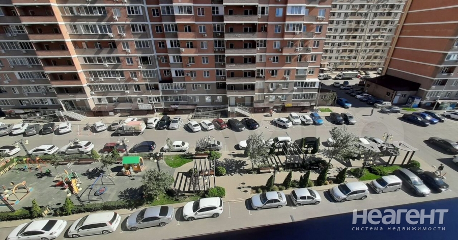 Продается 1-комнатная квартира, 37,5 м²