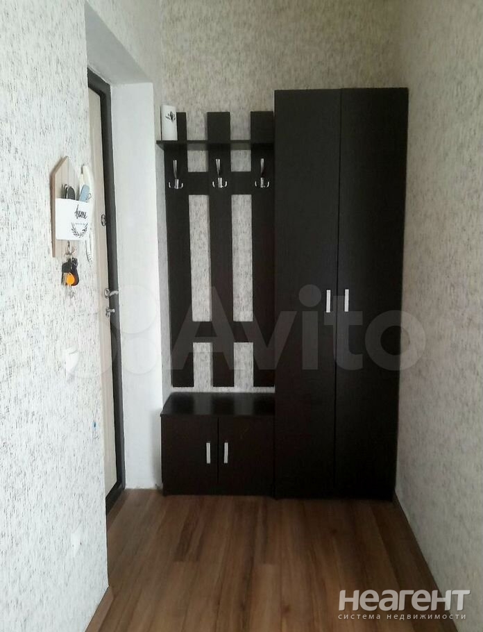 Продается 1-комнатная квартира, 35 м²