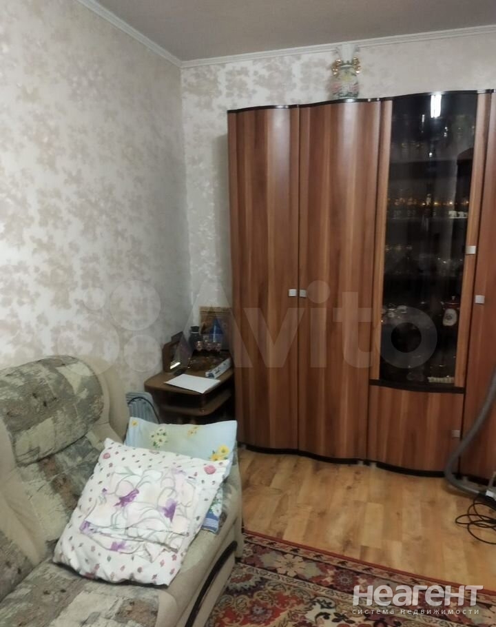 Продается 1-комнатная квартира, 35 м²