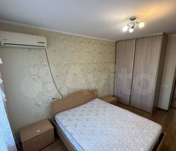 Сдается Многокомнатная квартира, 64 м²